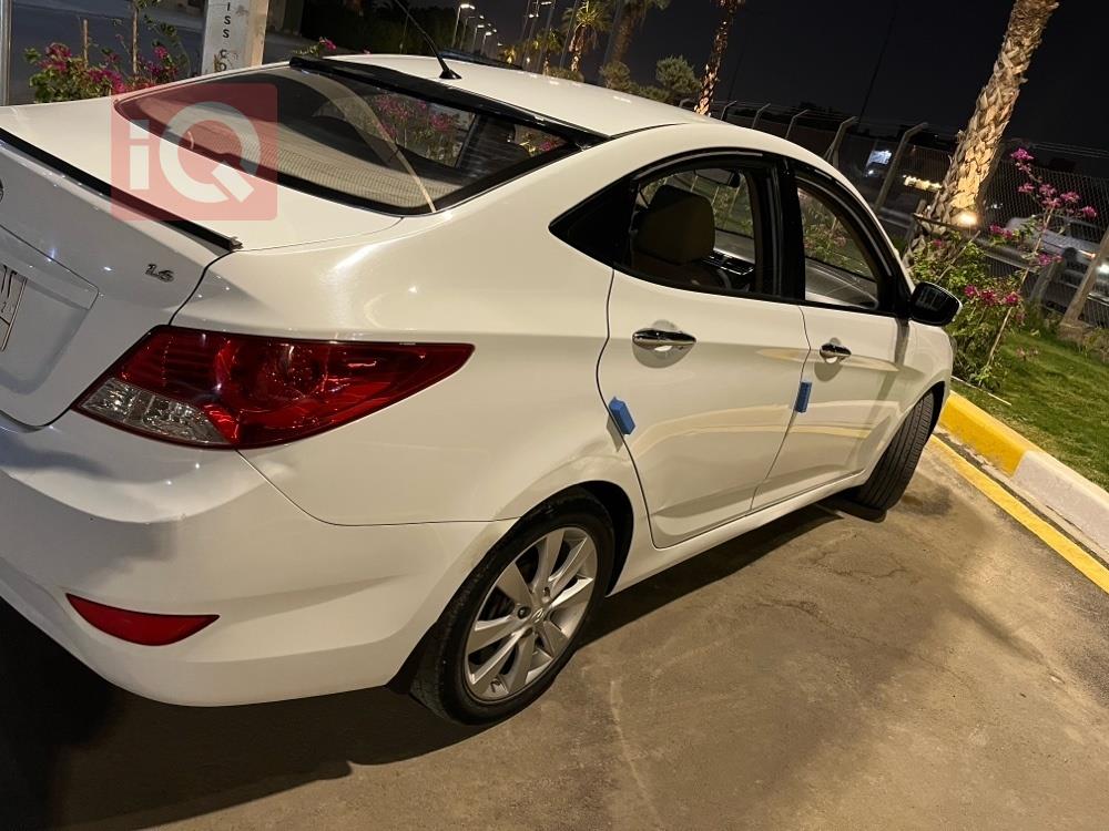 Hyundai Accent